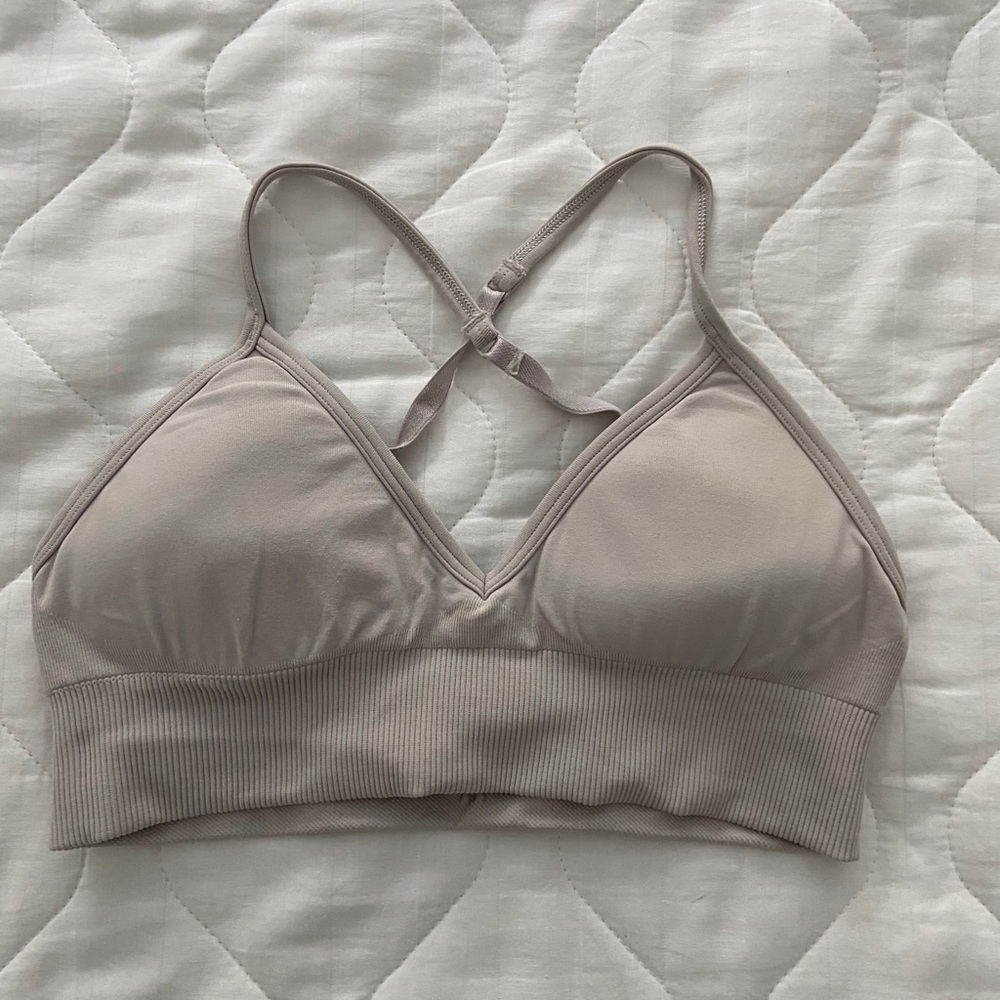 Lululemon Ebb to Street Bra